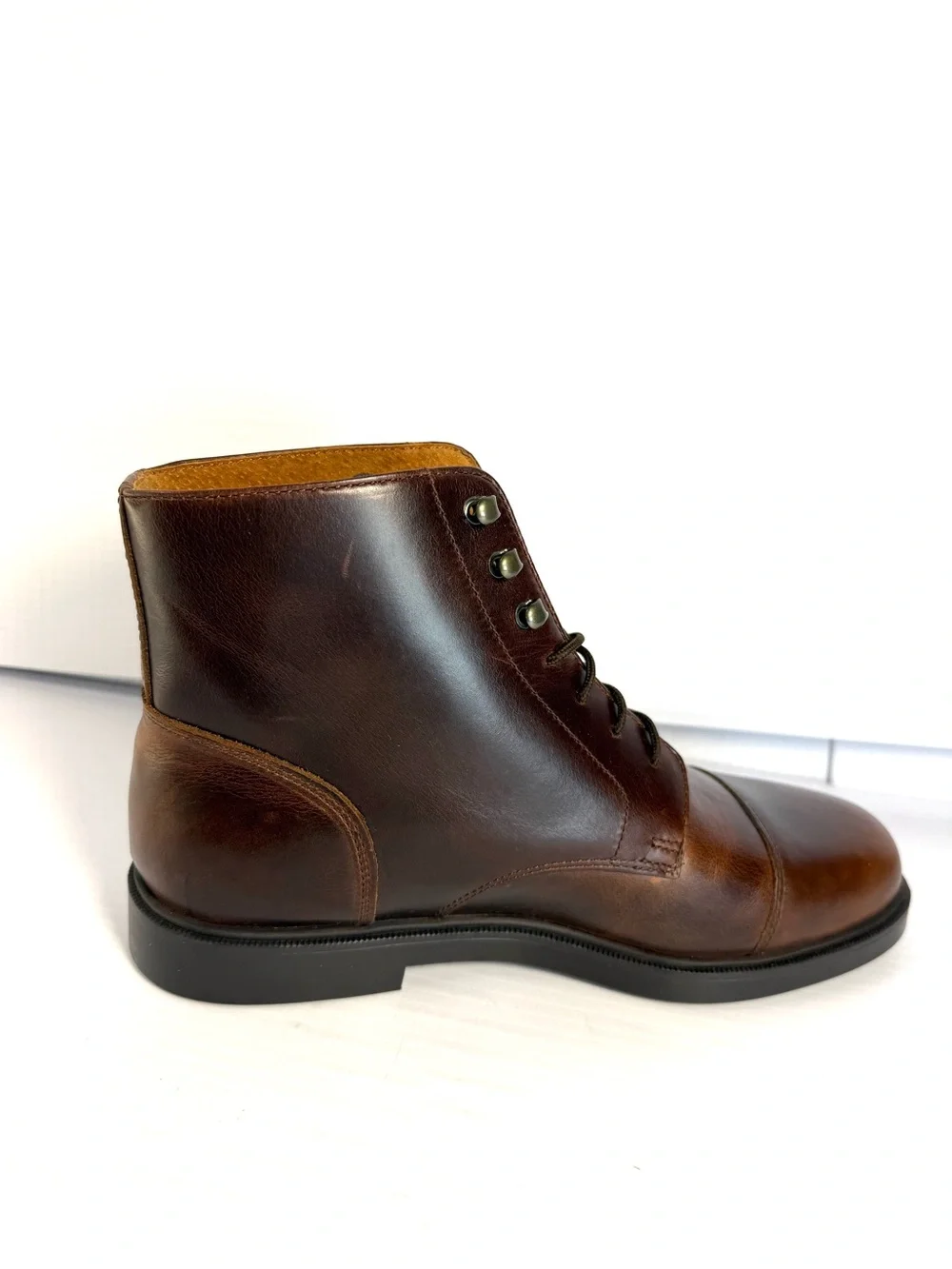 Thornton Bay Men's Brown Leather Cap-Toe Lace-Up Boots